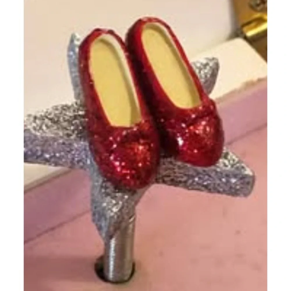 Vintage San Francisco Music Box Company Wizard of Oz Rotating Ruby Slippers